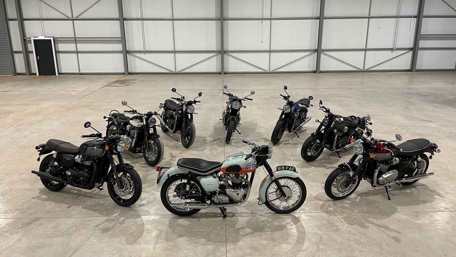 1959 Bonneville T120